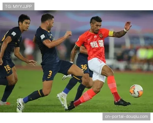 米卡尔·布里奇斯连续出场纪录停留在400场，因小伤轮休