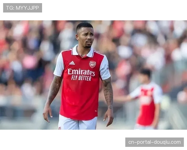 通讯:揭秘朗斯新星中场杜库雷的成长故事——从加尔丹青训营到法甲主力 通讯:揭秘朗斯新星中场杜库雷的成长故事——从加尔丹青训营到法甲主力